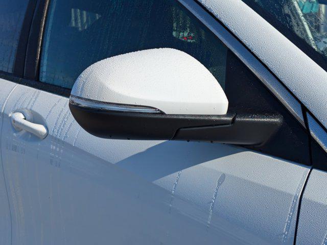 new 2025 Buick Envista car, priced at $25,568