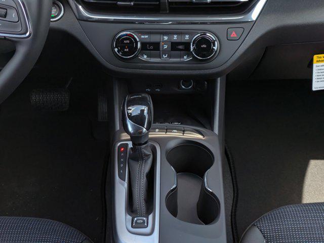 new 2025 Buick Envista car, priced at $25,600