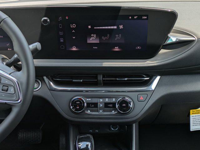 new 2025 Buick Envista car, priced at $25,600