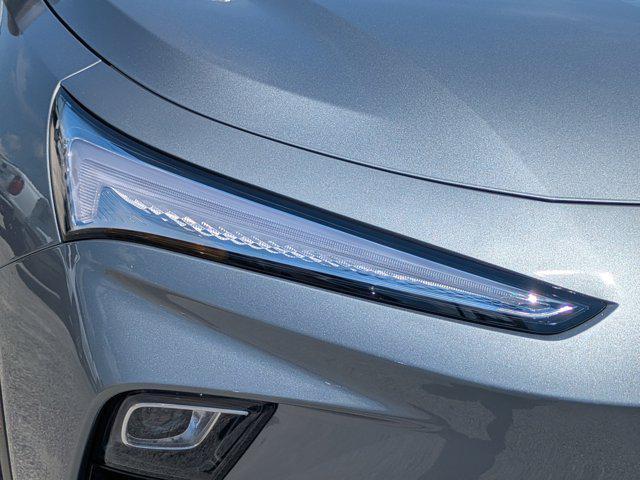 new 2025 Buick Envista car, priced at $26,225