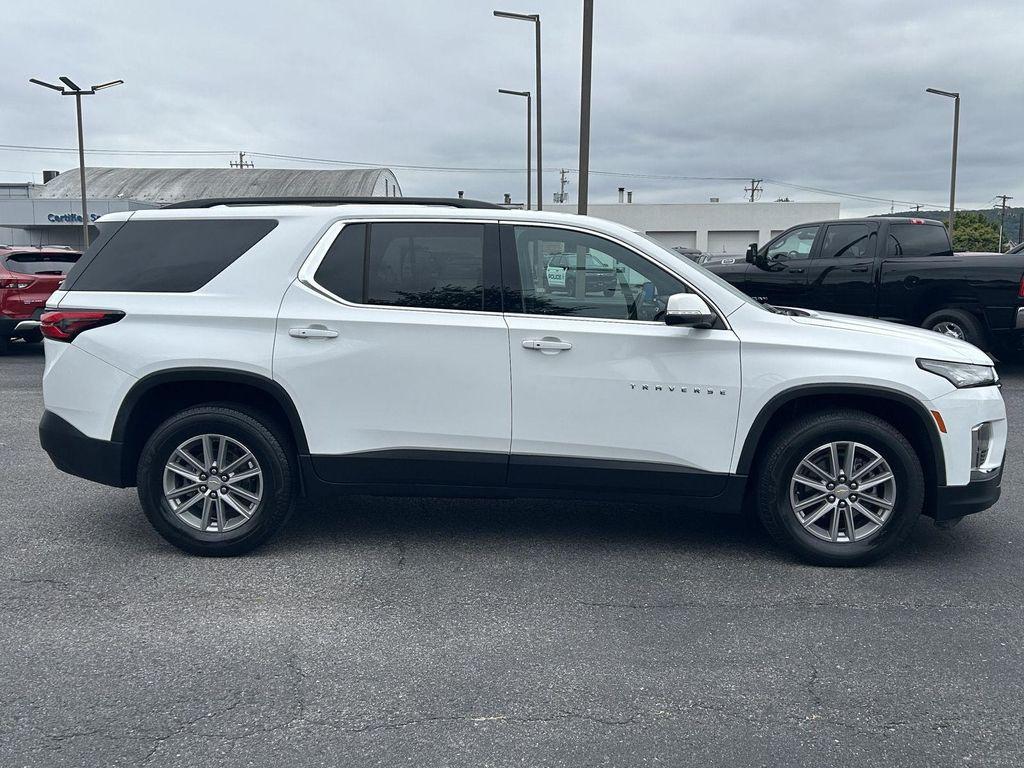 used 2023 Chevrolet Traverse car, priced at $36,498