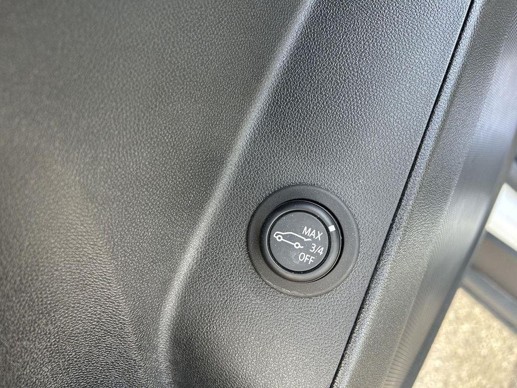 used 2022 Chevrolet Equinox car, priced at $21,900