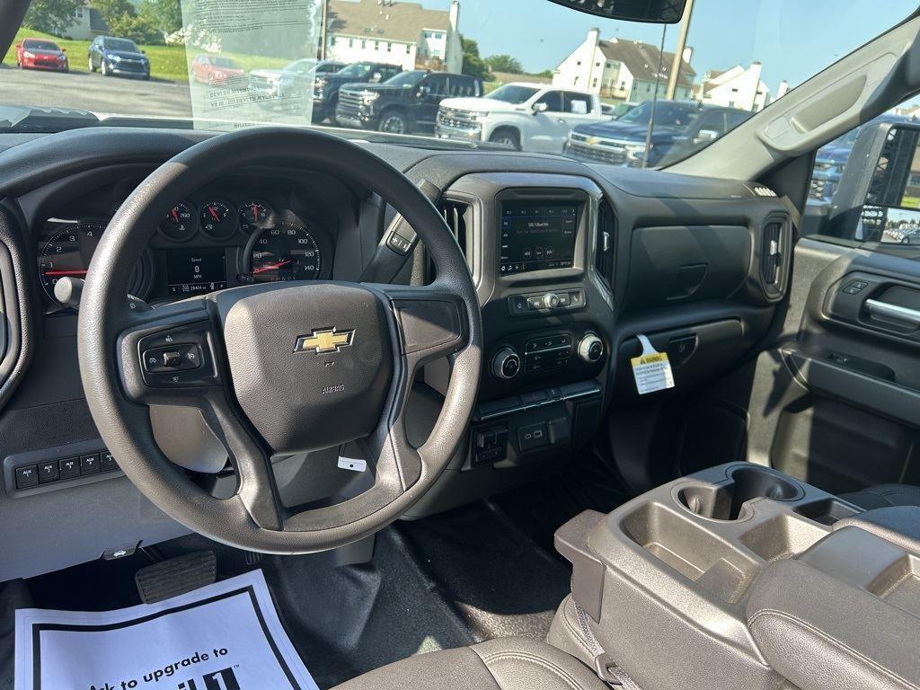 used 2023 Chevrolet Silverado 3500 car, priced at $45,995
