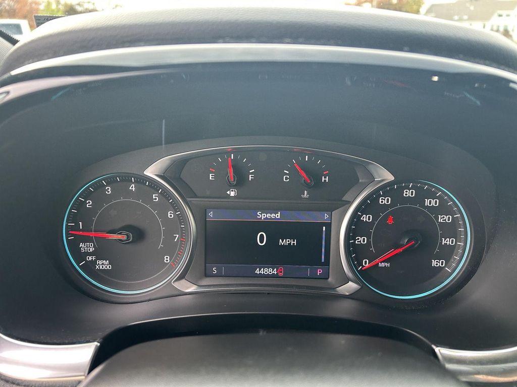 used 2023 Chevrolet Traverse car, priced at $32,498