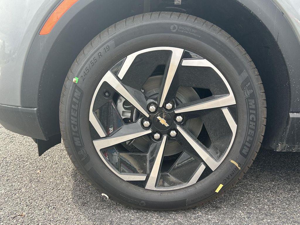 new 2026 Chevrolet Equinox EV car, priced at $34,995