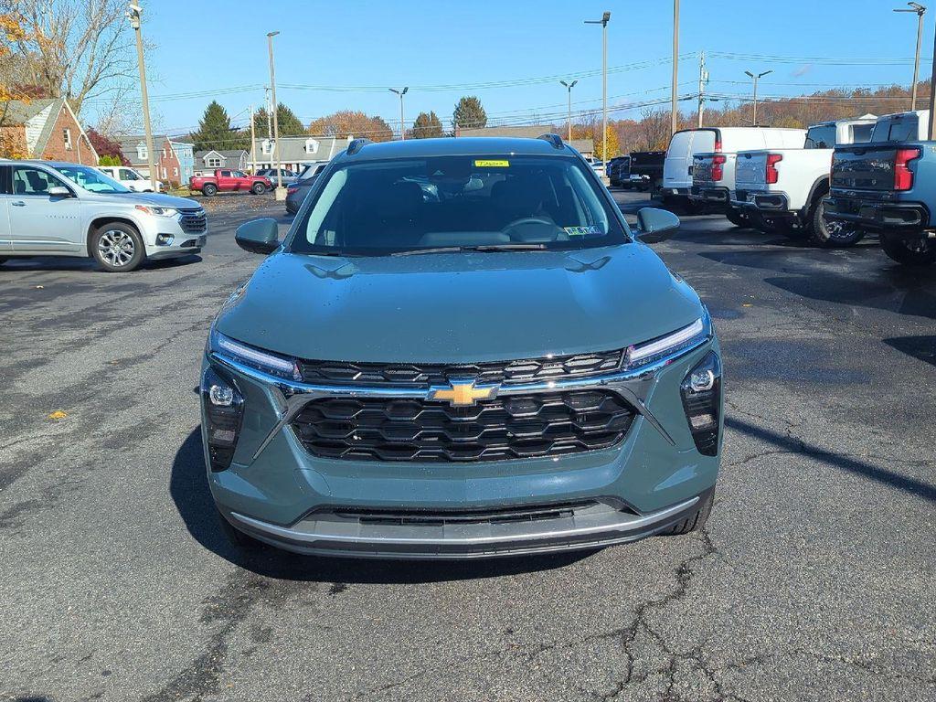 new 2026 Chevrolet Trax car, priced at $26,150