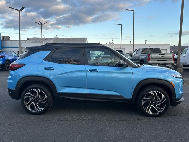 new 2025 Chevrolet TrailBlazer car, priced at $33,575