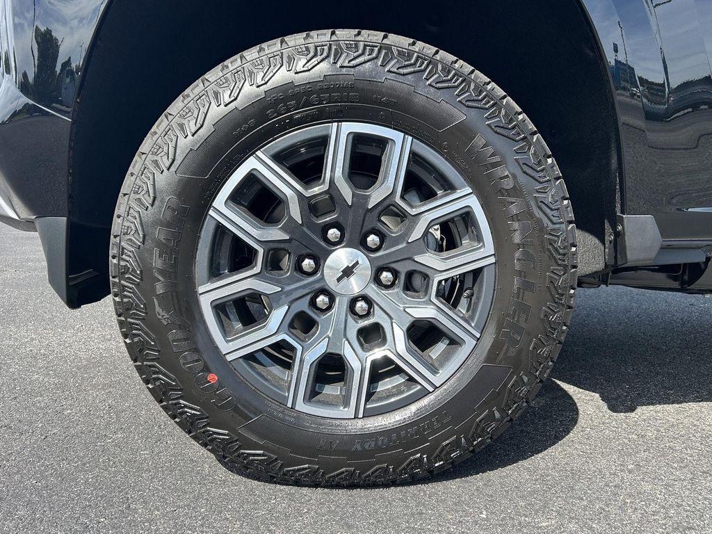 new 2026 Chevrolet Colorado car, priced at $46,365