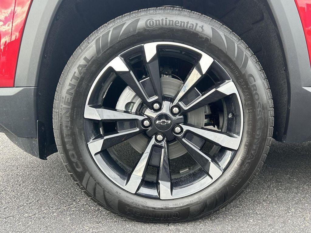 new 2026 Chevrolet Equinox car, priced at $38,840