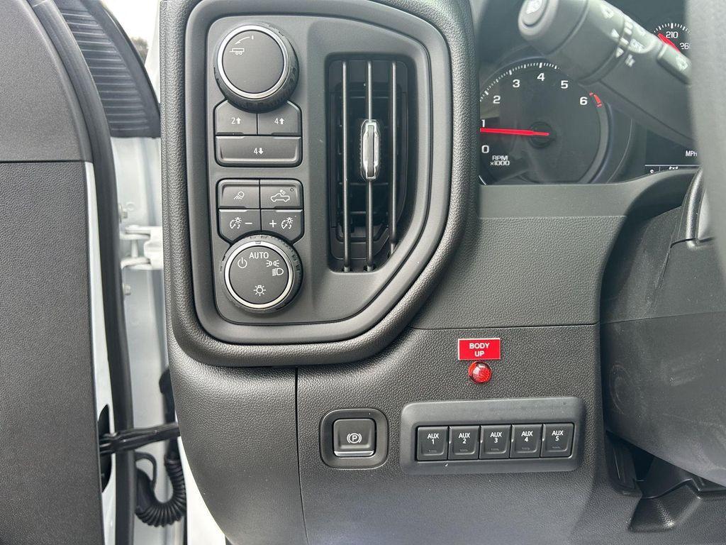 new 2025 Chevrolet Silverado 3500 car, priced at $66,593