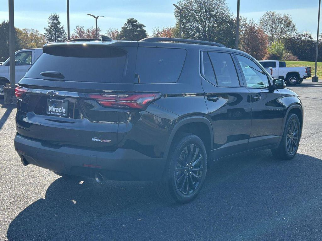 used 2023 Chevrolet Traverse car, priced at $37,498