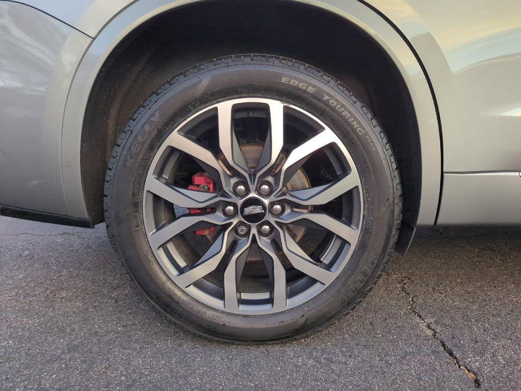 used 2023 Cadillac XT6 car, priced at $39,998