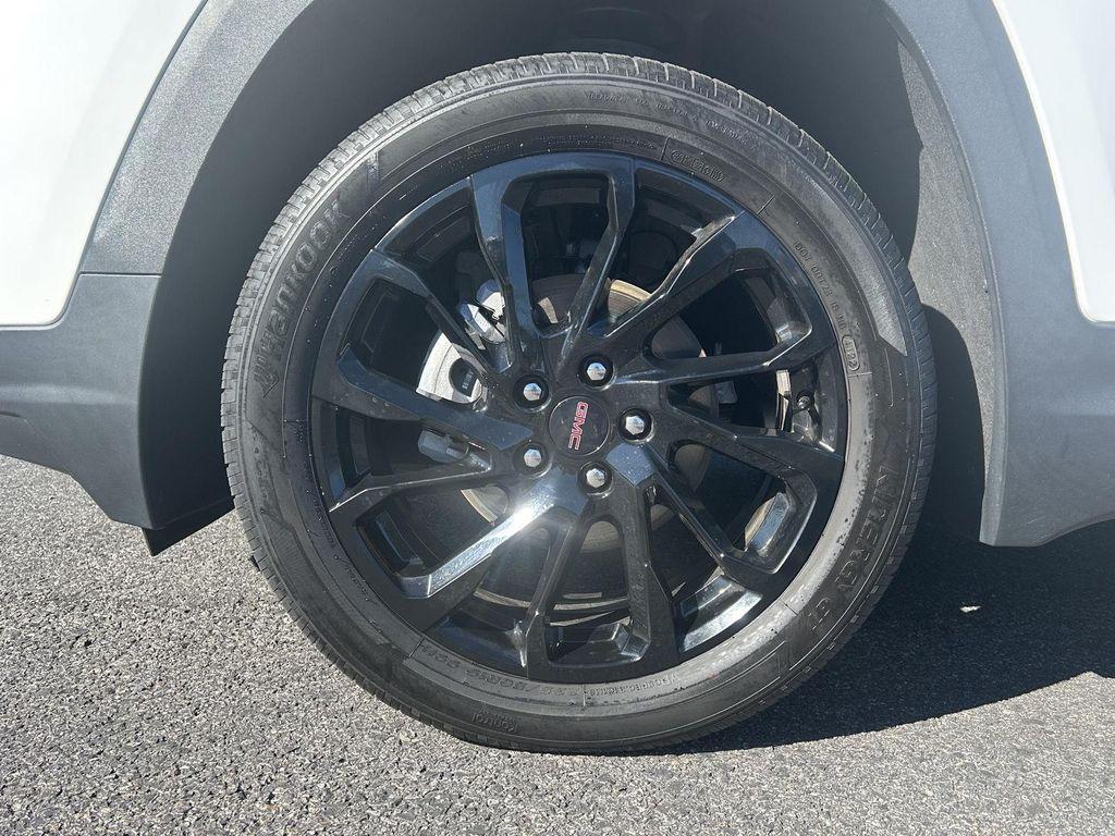 used 2023 GMC Terrain car, priced at $25,998