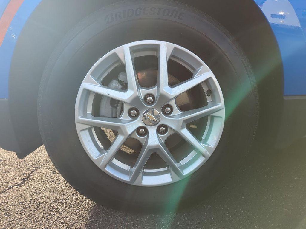 used 2024 Chevrolet Equinox car, priced at $24,498