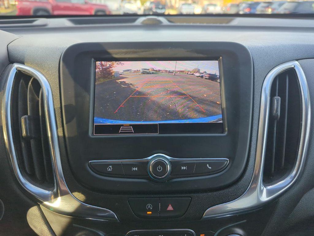 used 2024 Chevrolet Equinox car, priced at $24,498