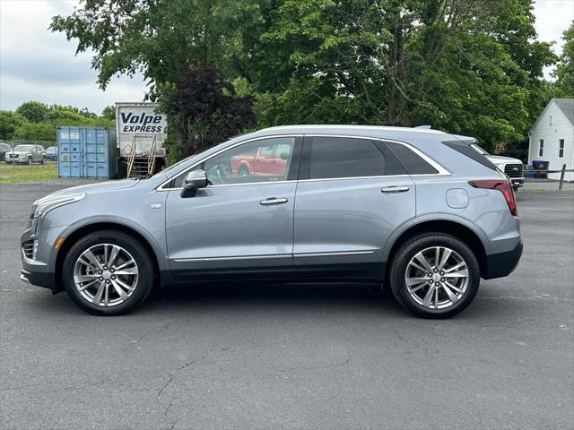 used 2022 Cadillac XT5 car, priced at $36,588