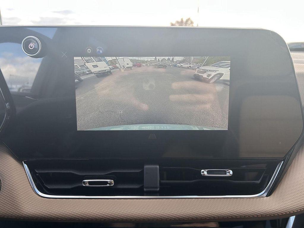 new 2026 Chevrolet Equinox car, priced at $40,290