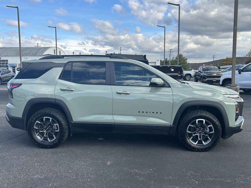 new 2026 Chevrolet Equinox car, priced at $40,290