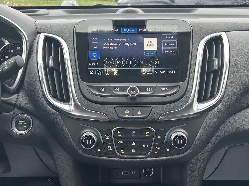 used 2024 Chevrolet Equinox car, priced at $25,998