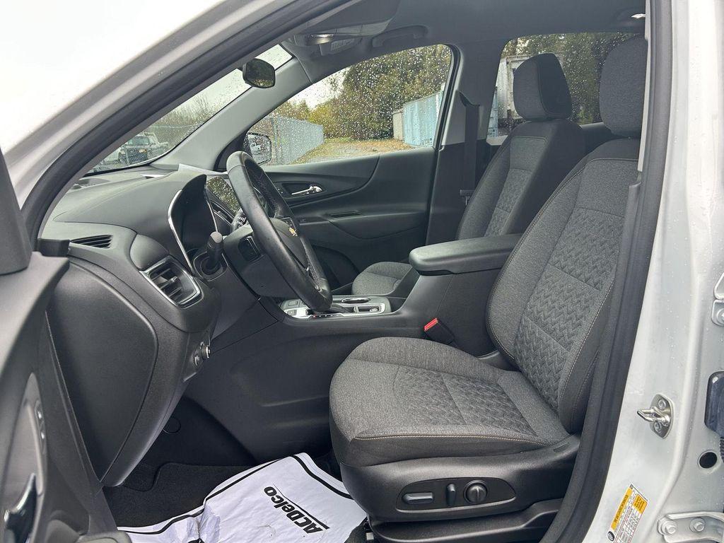 used 2024 Chevrolet Equinox car, priced at $25,998