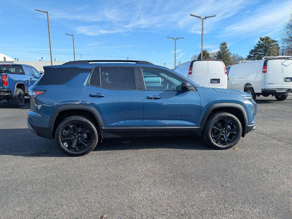 new 2026 Chevrolet Equinox car, priced at $35,590