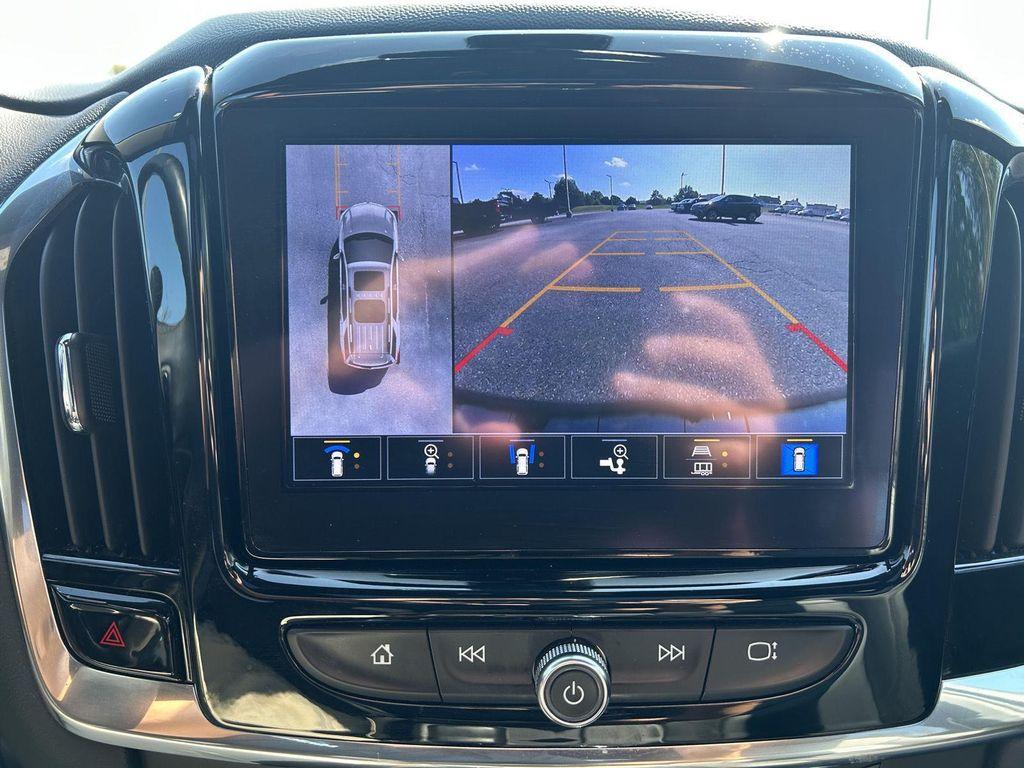 used 2023 Chevrolet Traverse car, priced at $37,995
