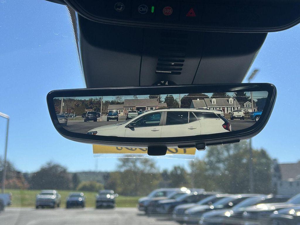 new 2026 Chevrolet Traverse car, priced at $47,215