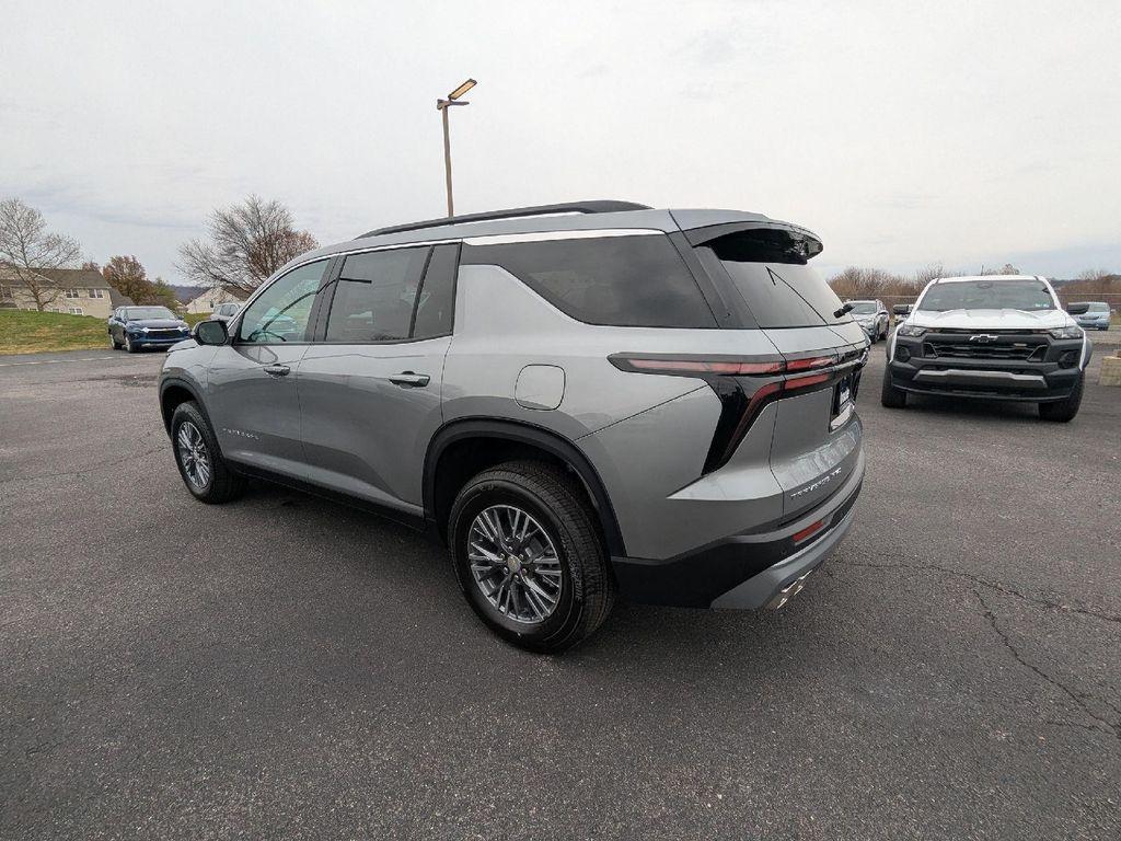new 2026 Chevrolet Traverse car, priced at $45,715