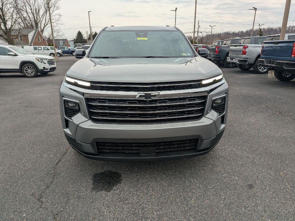 new 2026 Chevrolet Traverse car, priced at $45,715