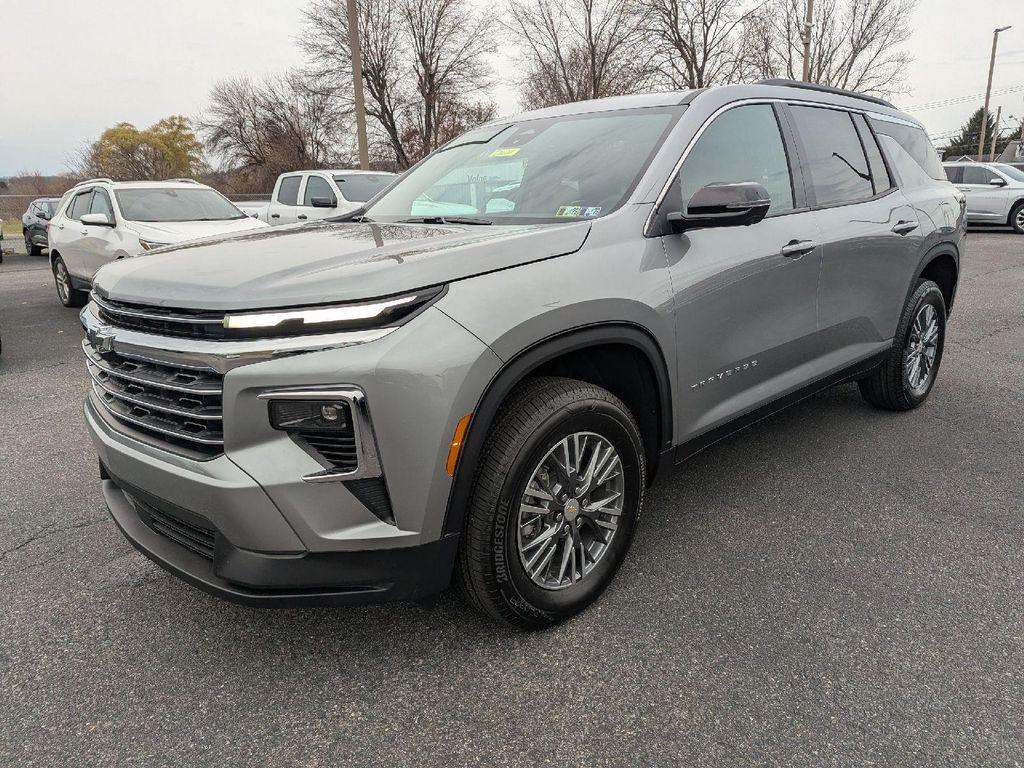 new 2026 Chevrolet Traverse car, priced at $45,715