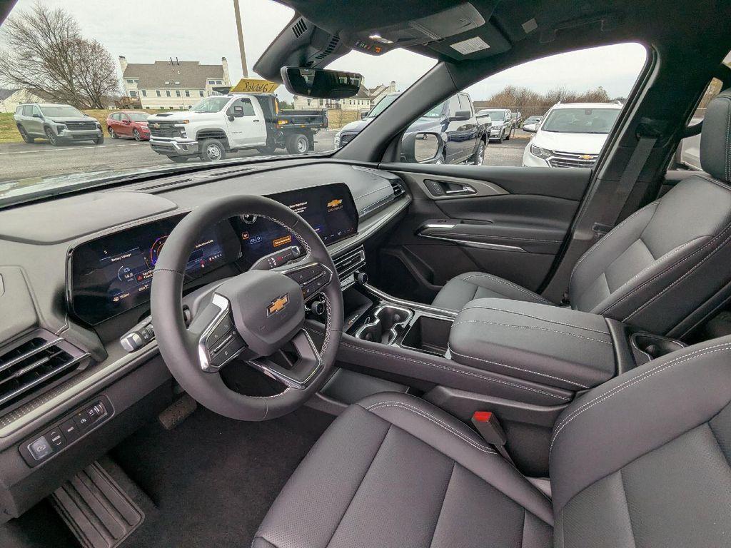 new 2026 Chevrolet Traverse car, priced at $45,715