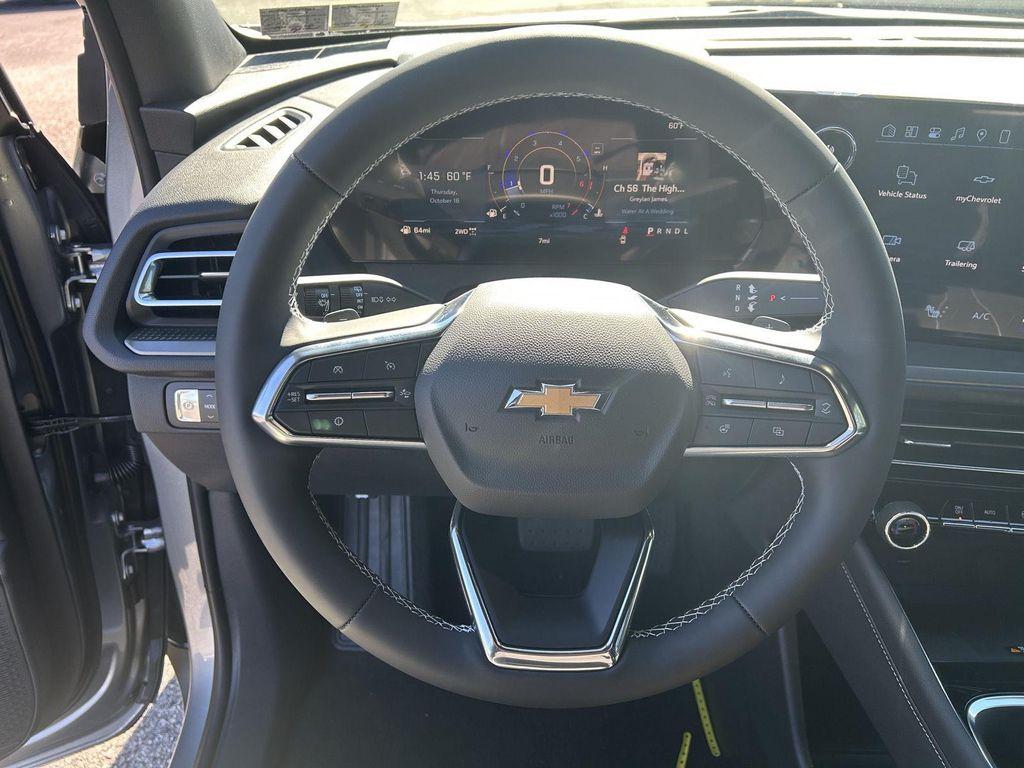 new 2026 Chevrolet Traverse car, priced at $47,215