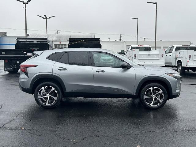 new 2024 Chevrolet Trax car, priced at $24,105