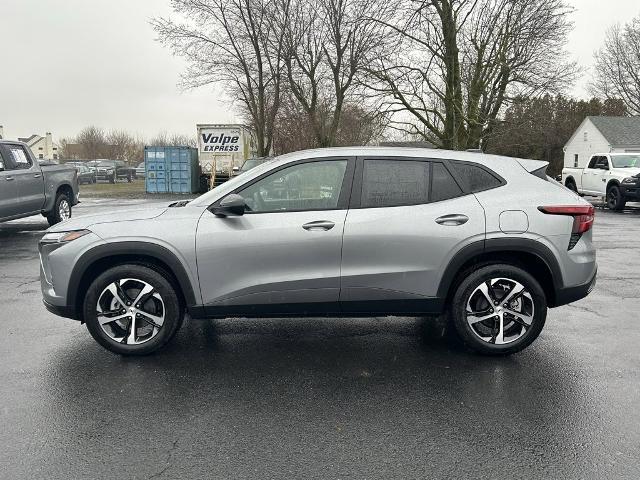 new 2024 Chevrolet Trax car, priced at $24,105