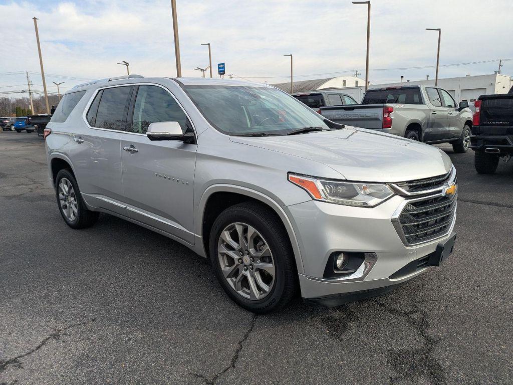 used 2018 Chevrolet Traverse car, priced at $17,998