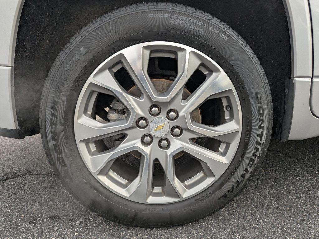 used 2018 Chevrolet Traverse car, priced at $17,998