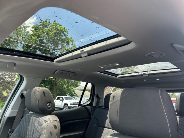 used 2023 GMC Acadia car, priced at $33,500