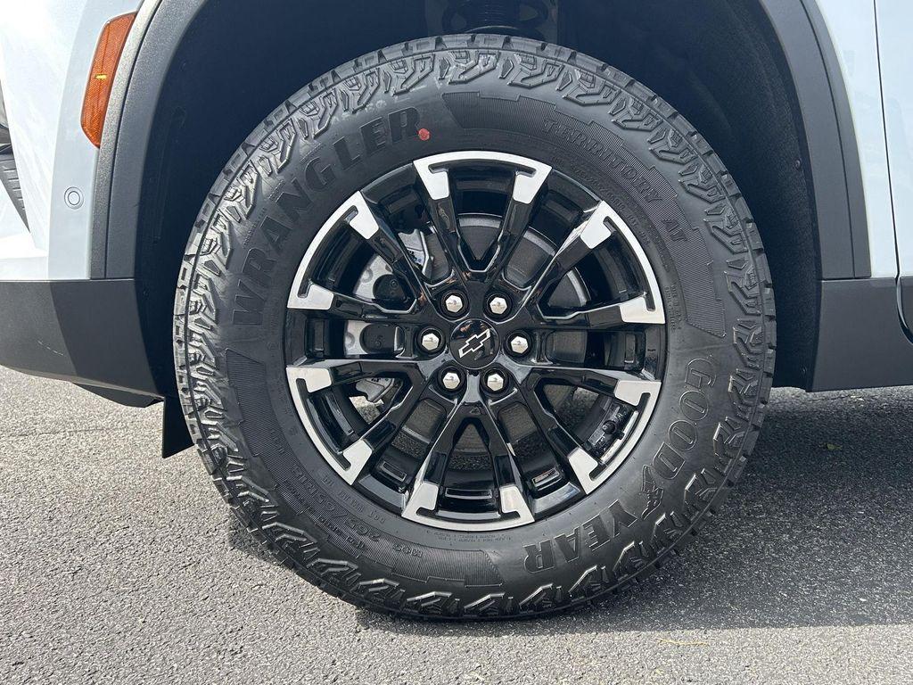 new 2026 Chevrolet Traverse car, priced at $58,450