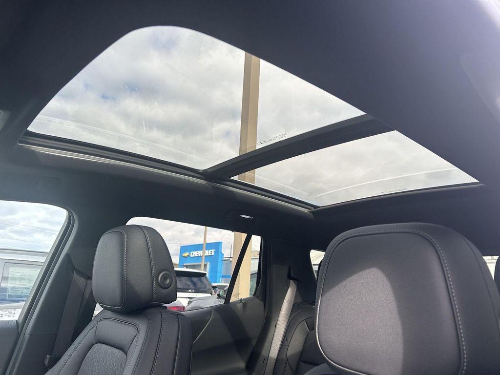 new 2026 Chevrolet Equinox car, priced at $37,135