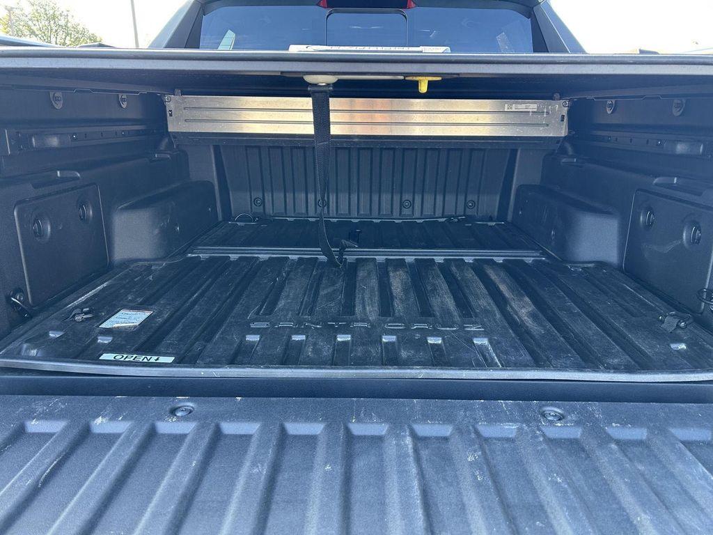 used 2024 Hyundai SANTA CRUZ car, priced at $30,997