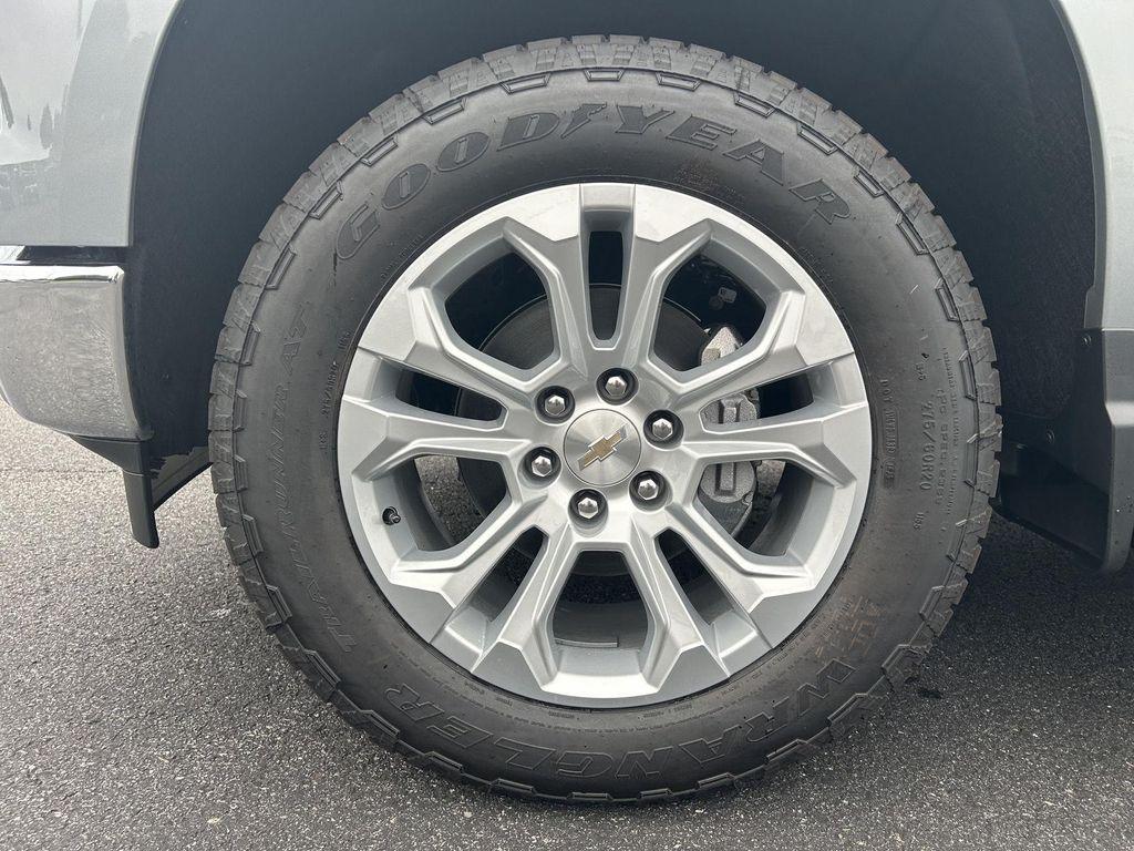 new 2025 Chevrolet Silverado 1500 car, priced at $64,910