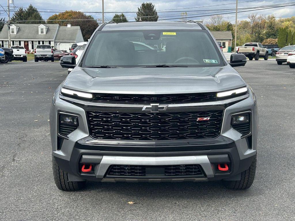 new 2026 Chevrolet Traverse car, priced at $53,715