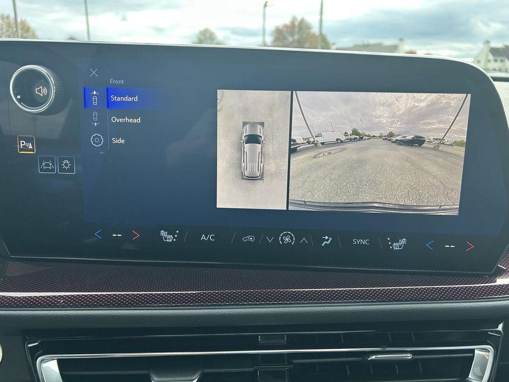 new 2026 Chevrolet Traverse car, priced at $53,715