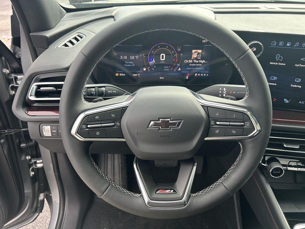 new 2026 Chevrolet Traverse car, priced at $53,715