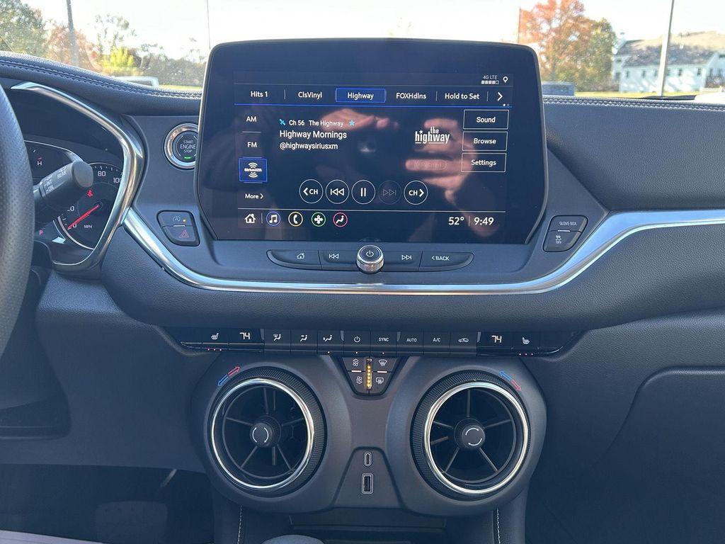 used 2023 Chevrolet Blazer car, priced at $30,998