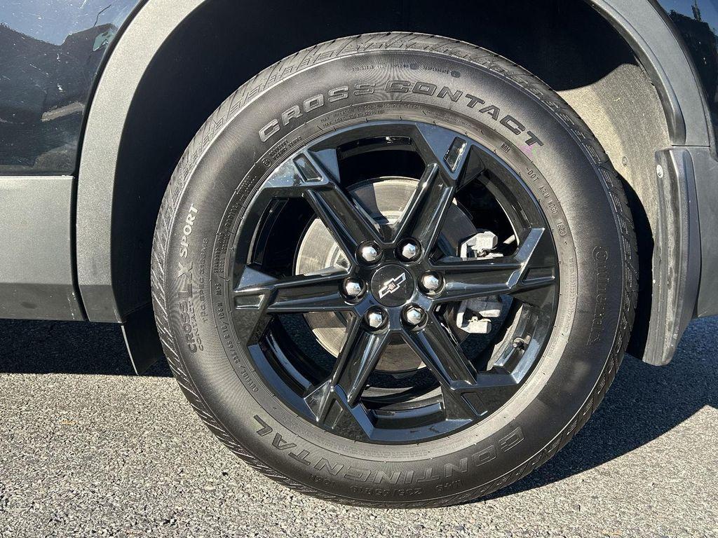 used 2023 Chevrolet Blazer car, priced at $30,998