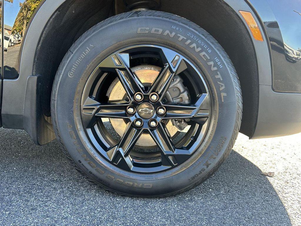 used 2023 Chevrolet Blazer car, priced at $30,998