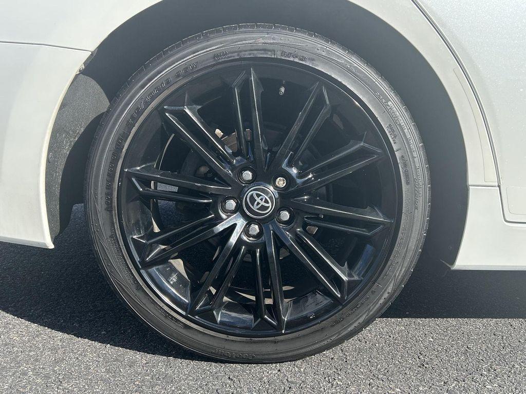 used 2022 Toyota Avalon Hybrid car, priced at $25,995