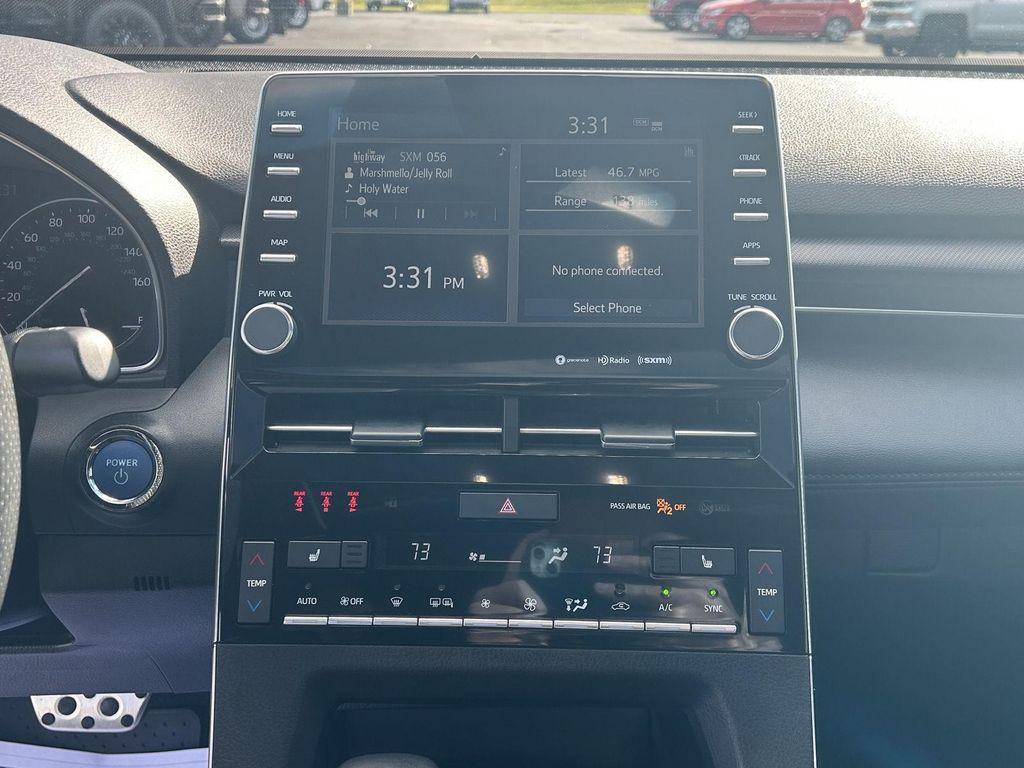 used 2022 Toyota Avalon Hybrid car, priced at $25,995