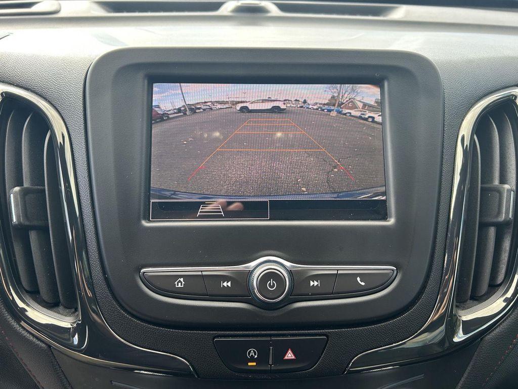 used 2023 Chevrolet Equinox car, priced at $25,998